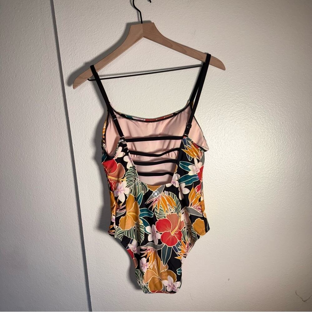 NWT HURLEY padded floral one piece vacation spring break summer swimsuit M - Picture 6 of 6